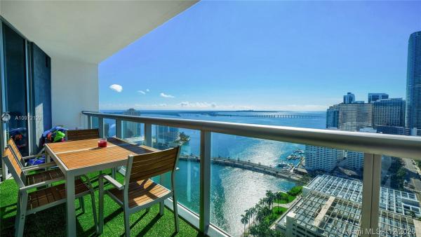 Icon Brickell Tower 2, 495 Brickell Ave #3105, Miami, Florida 33131, image 1