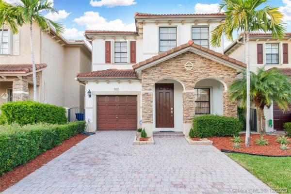Trellis At Isles Of Bayshore, 8883 SW 227th Ter, Cutler Bay, Florida 33190, image 2