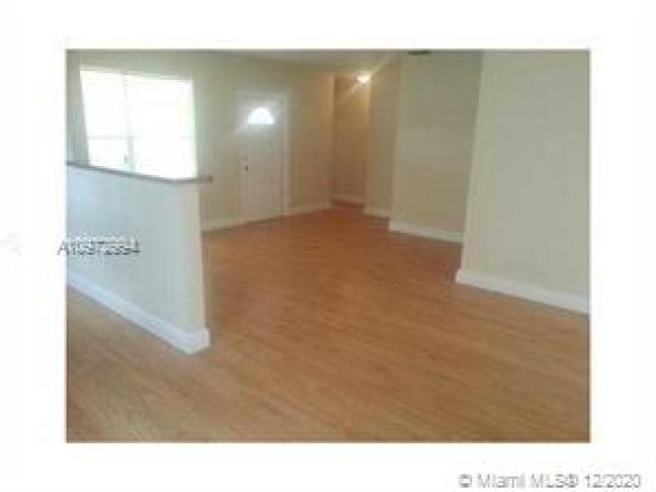 Carolinda Park, 2238 NW 93rd Ter, West Little River, Florida 33147, image 2