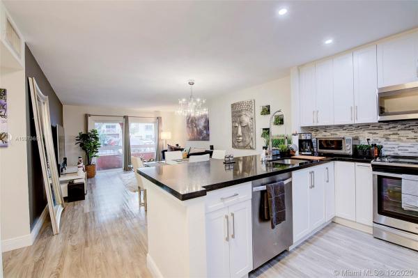 Village Of Kings Creek, 7700 Camino Real #D103, Glenvar Heights, Florida 33143, image 2