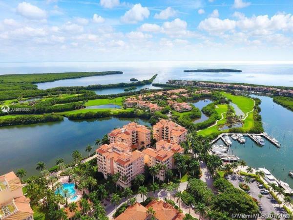 Deering Bay Club Villas, 13644 Deering Bay Dr #13644, Coral Gables, Florida 33158, image 2