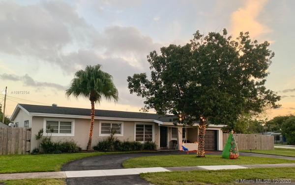 Cutler Ridge, 9430 Nassau Dr, Cutler Bay, Florida 33189, image 2
