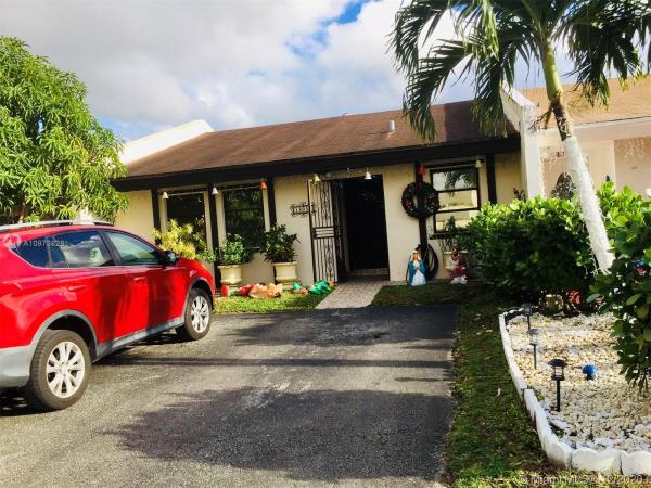 Bent Tree Center, 13933 SW 49th Cir Ter 0, Kendale Lakes, Florida 33175, image 2