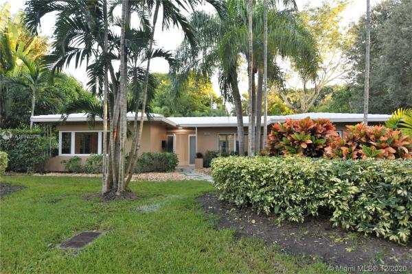 Coconut Grove Manor, 314 Manor Pl, Coral Gables, Florida 33133, image 2
