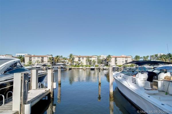 Uptown Marina Lofts, 3029 NE 188th St #1108, Aventura, Florida 33180, image 2