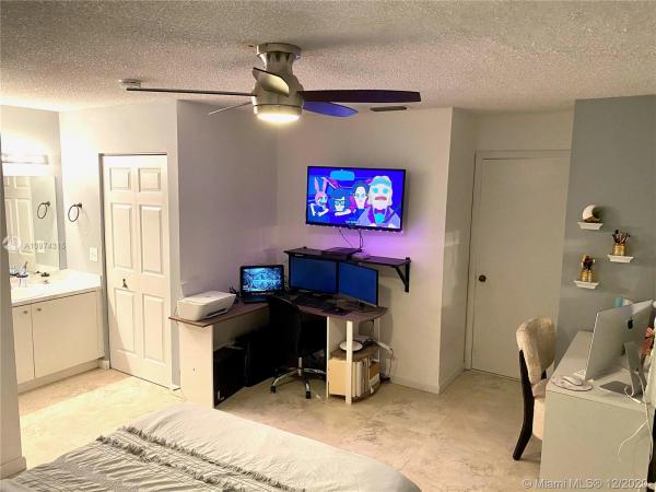 The Provinces Of Pierpointe At Pembroke Lakes, 11721 NW 11th St, Pembroke Pines, Florida 33026, image 2