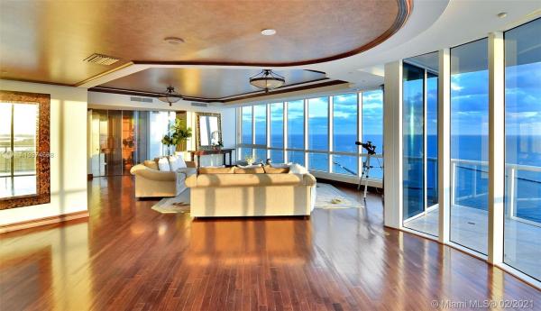 Continuum On South Beach The South Tower, 100 S Pointe Dr #2803/2804, Miami Beach, Florida 33139, image 2