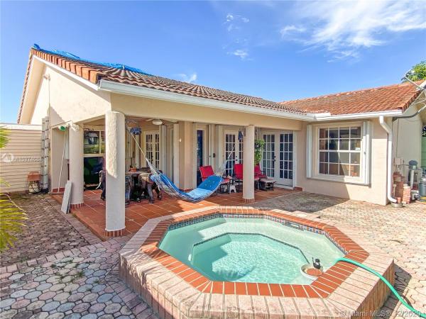 Bird Lakes South, 4727 SW 143rd Ct, Kendale Lakes, Florida 33175, image 2