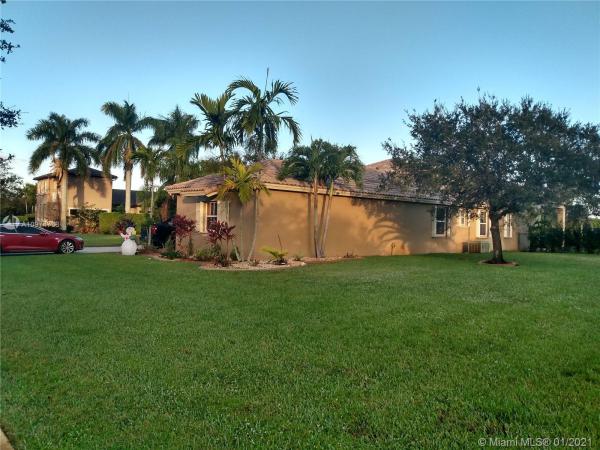 Saddlebrook, 14101 SW 33rd Ct, Davie, Florida 33330, image 2
