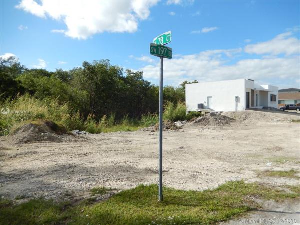 Saga Bay, 19750 SW 78th Ct, Cutler Bay, Florida 33189, image 2