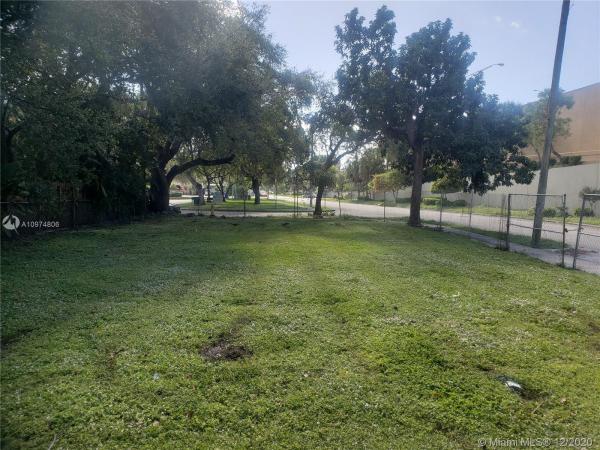Bay Vista Park, 599 NW 47th St, Miami, Florida 33127, image 2