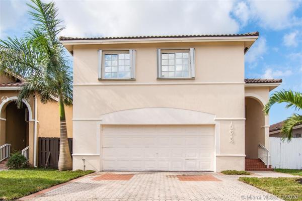 Spanish Lakes, 19618 NW 79th Ave, Hialeah, Florida 33015, image 2