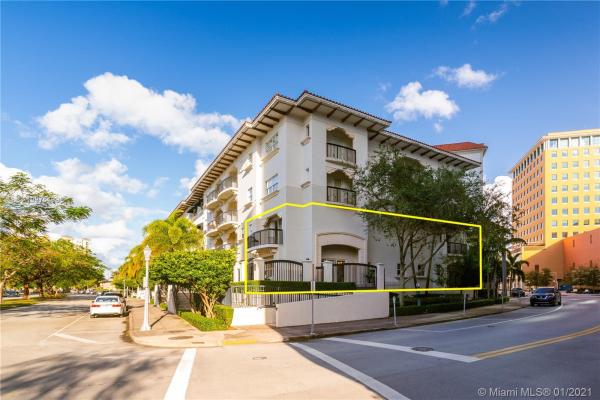 Villa Alhambra, 50 Alhambra Cir #112, Coral Gables, Florida 33134, image 2