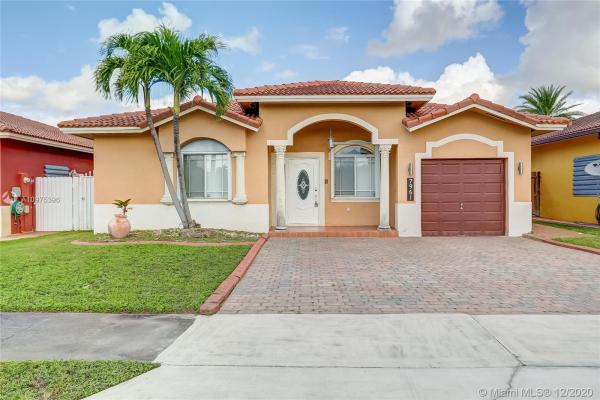 7961 NW 201st Ter, Unincorporated Dade County, Florida 33015, image 2