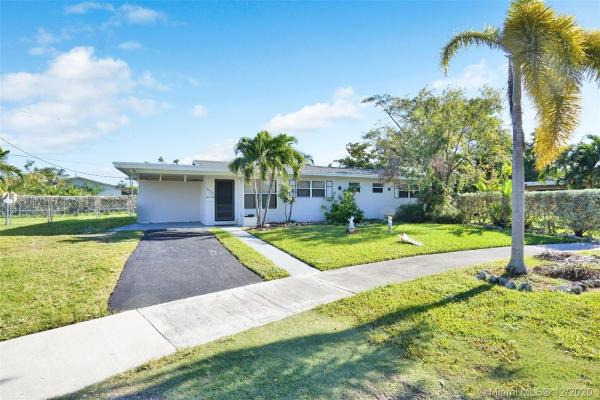 Cutler Ridge, 20325 Ranch Rd, Cutler Bay, Florida 33189, image 2