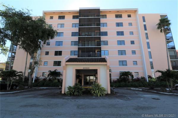 Lakeview Of The California Club, 20840 San Simeon Way #606, Ives Estates, Florida 33179, image 1