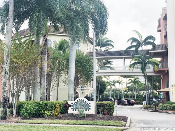 Park Place, 1620 Presidential Way #302, West Palm Beach, Florida 33401, image 2
