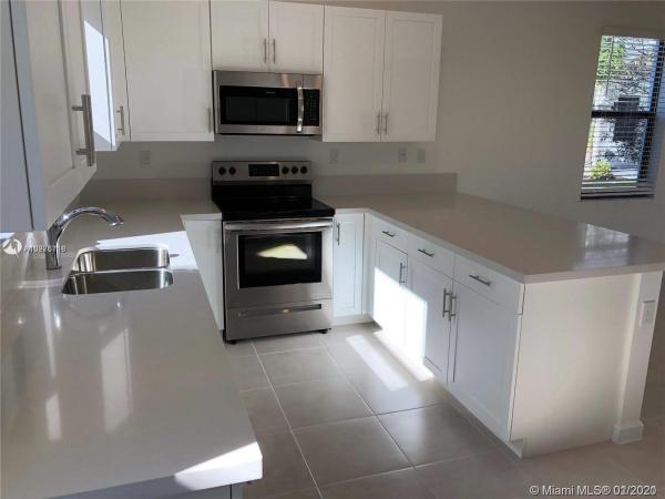 The Edge On 15th By Lennar, 1622 SW 28th Ct, Fort Lauderdale, Florida 33315, image 2