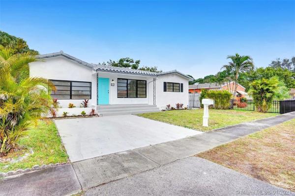 Judy Manors, 281 NE 169th St, North Miami Beach, Florida 33162, image 2