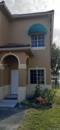 Bonita Golfview Townvillas, 6970 NW 174th Ter #407, Country Club, Florida 33015, image 2