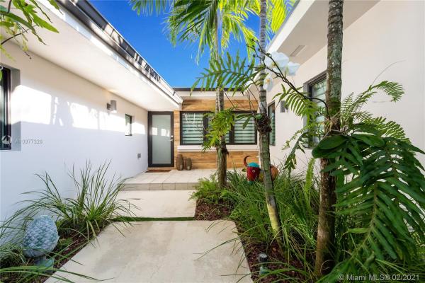 Lake View, 5185 Alton Rd, Miami Beach, Florida 33140, image 2