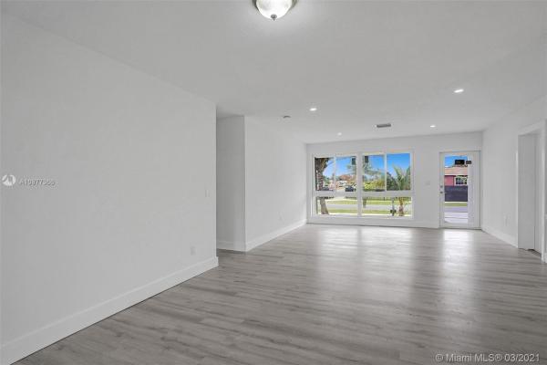 Miami Modern Manors, 18605 NW 5th Ct, Miami Gardens, Florida 33169, image 2