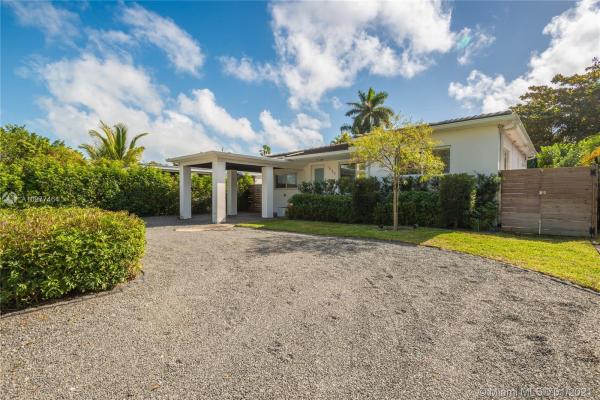 East Shore Crest, 1040 NE 83rd St, Miami, Florida 33138, image 2