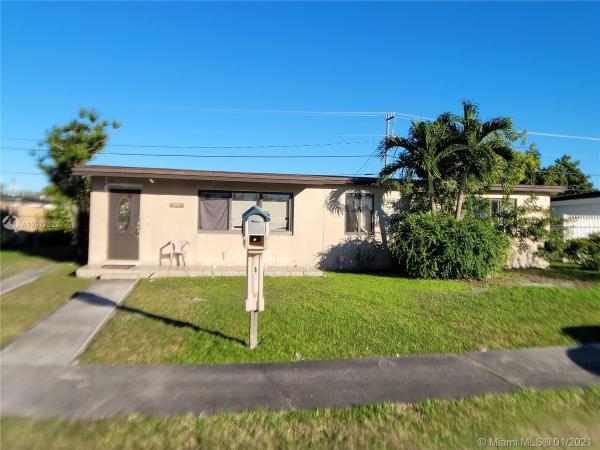 Westwood Lakes Residential, 5401 SW 115th Ave, Westwood Lakes, Florida 33165, image 2