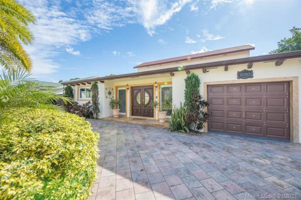 Highland Manor, 500 NE 178th St, North Miami Beach, Florida 33162, image 2