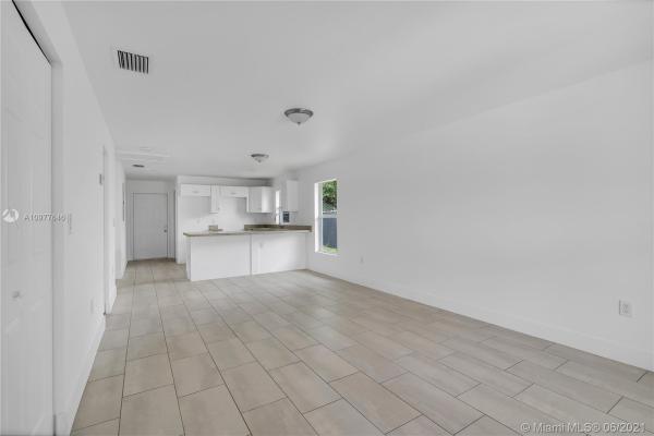 1369 NW 72nd St, Gladeview, Florida 33147, image 2