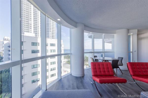 La Gorce Palace, 6301 Collins Ave #907, Miami Beach, Florida 33141, image 2