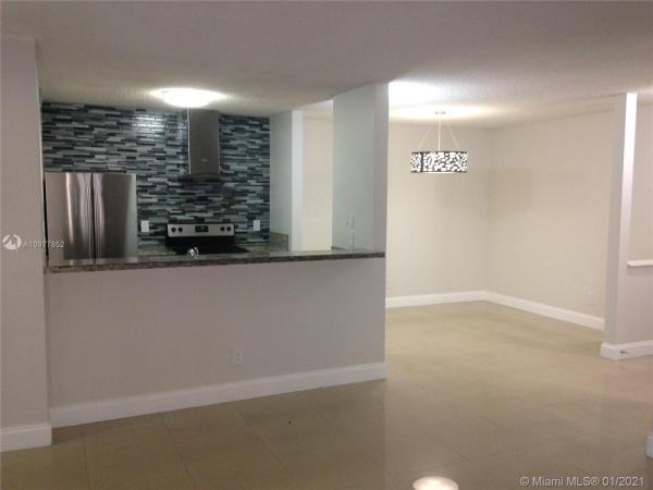 Royal Palm Place At The Hammocks, 10520 SW 158th Ct #203, The Hammocks, Florida 33196, image 2