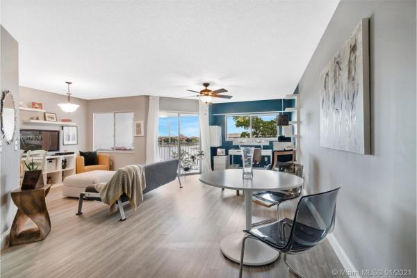 Suffolk At Century Village, 13701 SW 12th St #412A, Pembroke Pines, Florida 33027, image 1