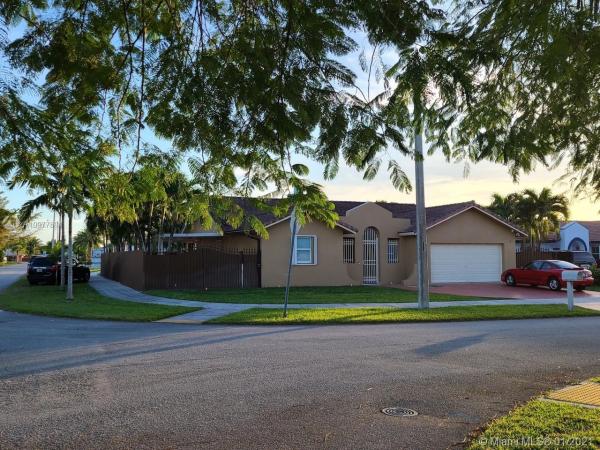 Mandy, 14902 SW 173rd Ter, Richmond West, Florida 33187, image 1