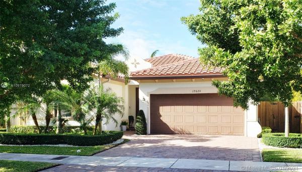 Venetian Parc, 17620 SW 154th Pl, Richmond West, Florida 33187, image 2