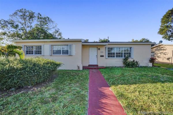 Norwood, 1200 NW 186th St, Miami Gardens, Florida 33169, image 2