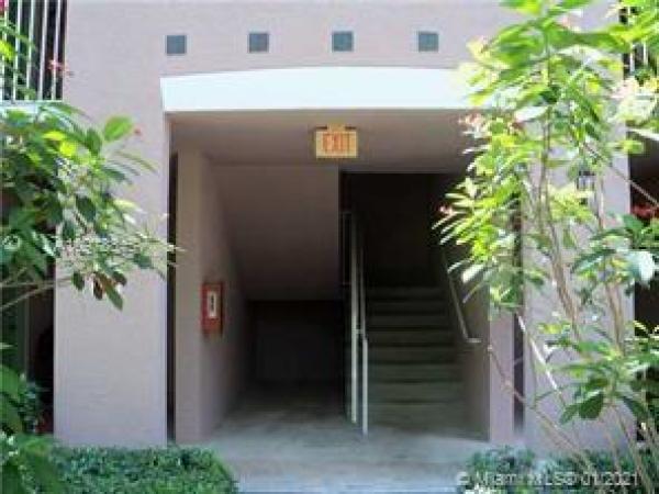 Cypress Pointe At Turtle Run, 6688 W Sample Rd, Coral Springs, Florida 33067, image 1