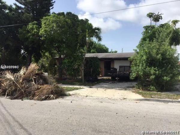 Inlet City, 749 W 9th St, Riviera Beach, Florida 33404, image 2