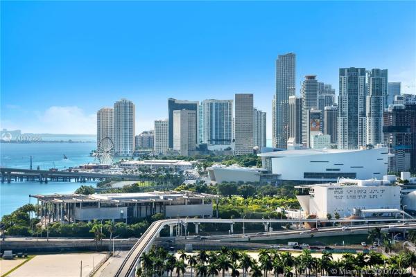 Opera Tower, 1750 N Bayshore Dr #2510, Miami, Florida 33132, image 2