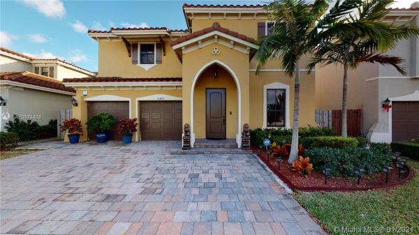 Venetian Parc, 15420 SW 173rd St, Richmond West, Florida 33187, image 2