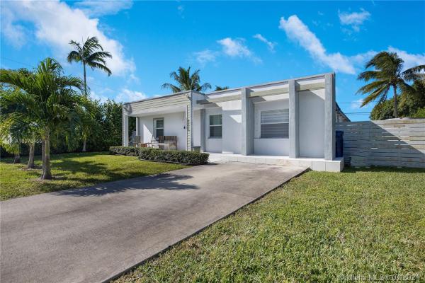 Tropical Estates, 4420 SW 99th Ave, Olympia Heights, Florida 33165, image 2