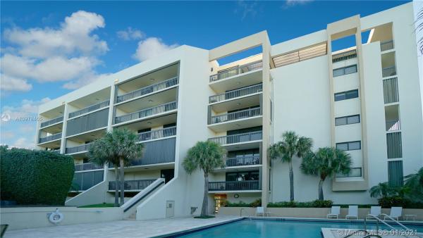 North Beach, 4201 N Ocean Dr #207, Hollywood, Florida 33019, image 2