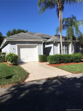 North Gate, 2015 SE 5th Pl, Homestead, Florida 33033, image 2