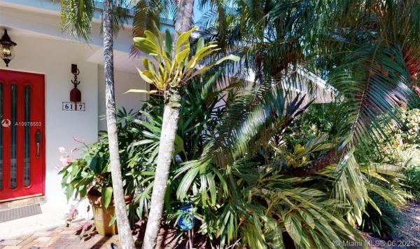 McKeever Terrace, 6117 SW 44th St, South Miami, Florida 33155, image 1