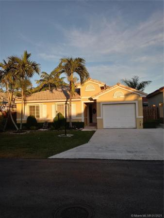 Lago Mar South, 8405 SW 158th Ave, Kendall, Florida 33193, image 2