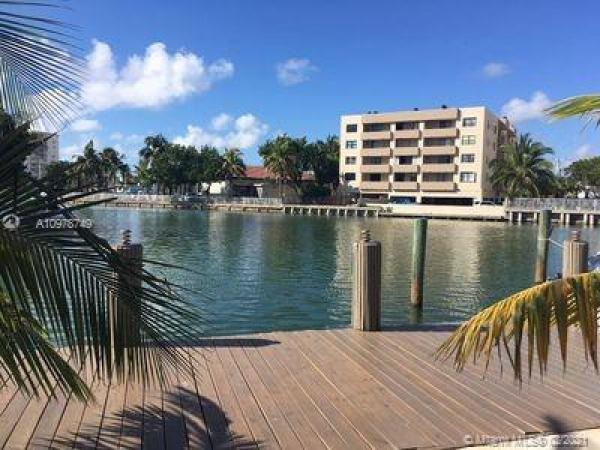 Park View Island, 840 Raymond St, Miami Beach, Florida 33141, image 2