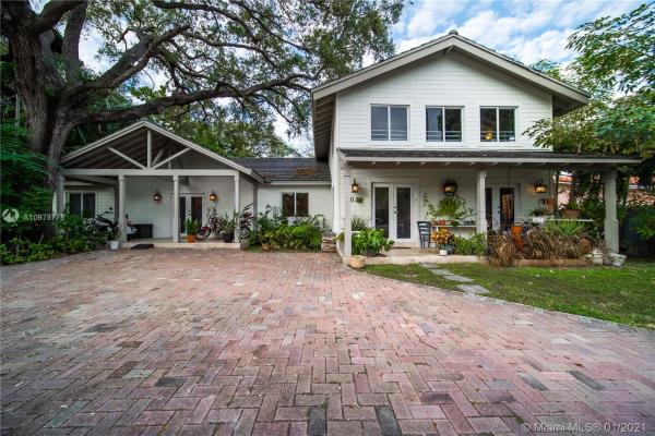 4029 SW 13th St, Unincorporated Dade County, Florida 33134, image 2