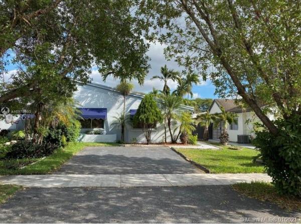Lormar, 9621 SW 146th Ct, The Hammocks, Florida 33186, image 2