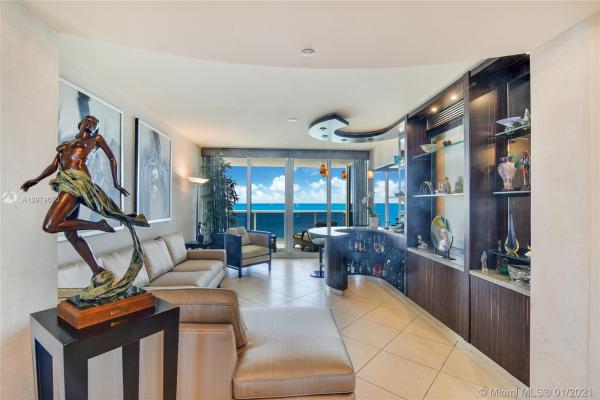 Ocean Two, 19111 Collins Ave #1803, Sunny Isles Beach, Florida 33160, image 2