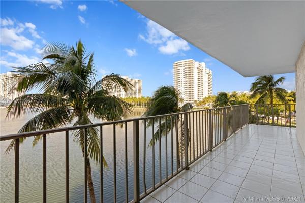 The Clipper At Biscayne Cove, 18151 NE 31st Ct #416, Aventura, Florida 33160, image 1